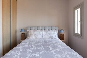 2 chambres, Internet gratuit par câble, draps fournis