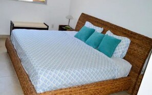 3 chambres, bureau, Wi-Fi gratuit