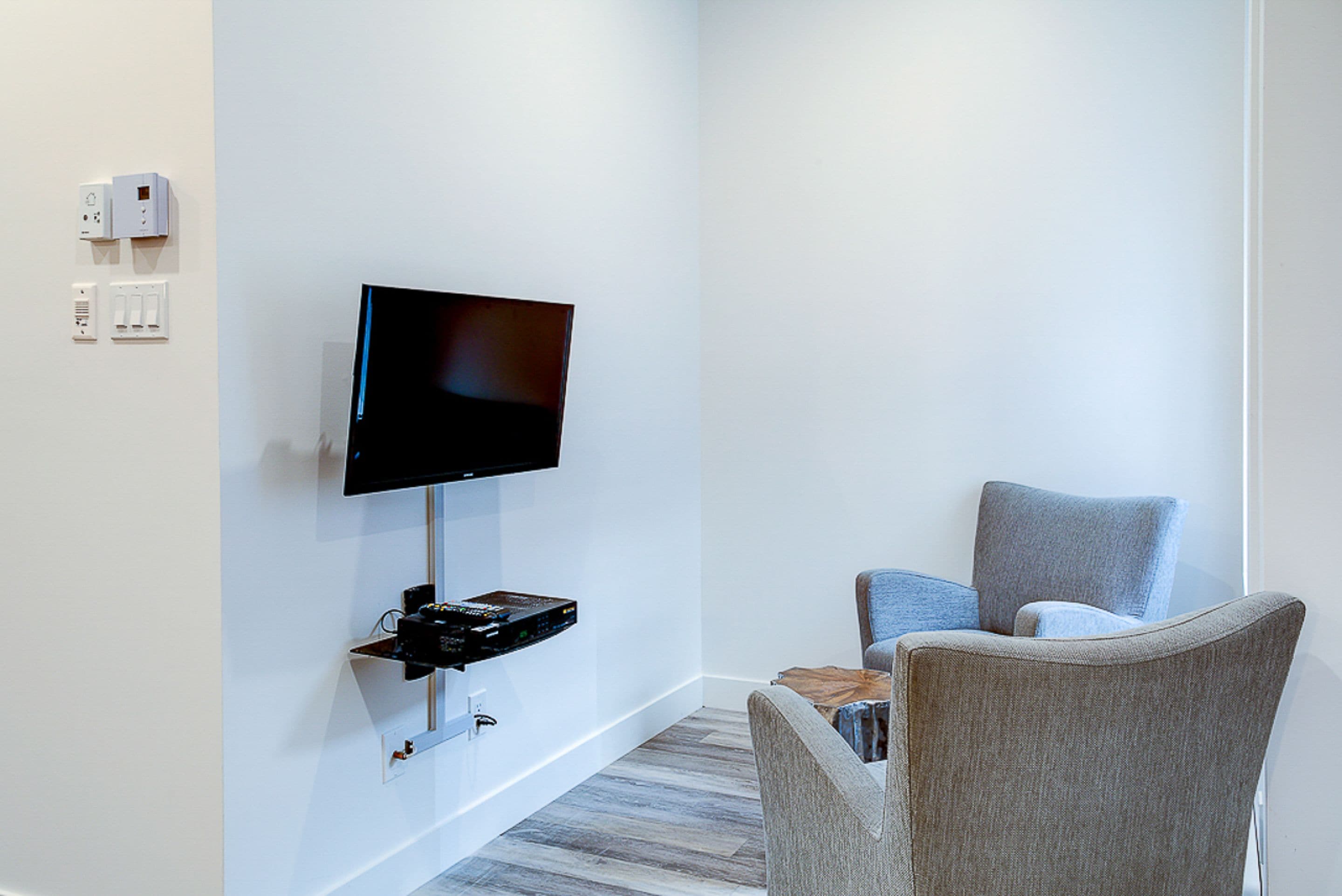 loft, city view (104) | room amenity