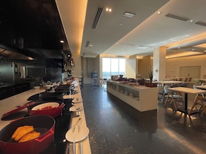 Bữa sáng buffet