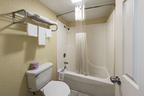 Camera Standard, 1 letto king, non fumatori | Biancheria da letto di alta qualità, una scrivania, postazione laptop