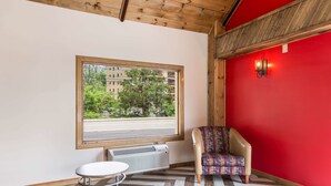 Lobby - Econo Lodge Pigeon Forge (Pigeon Forge)