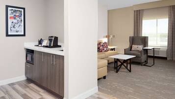 Televisión de pantalla plana de 32 pulgadas con canales por cable