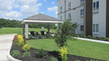 BBQ/picnic area