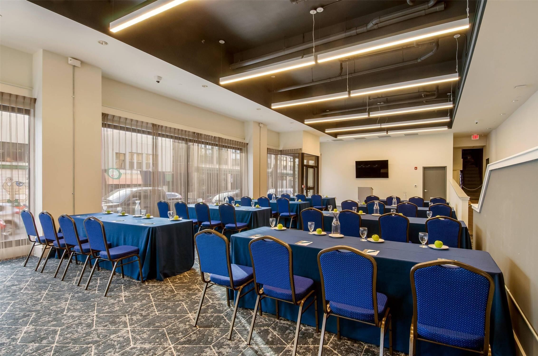 Meeting facility