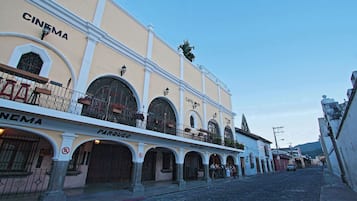 Fachada da propriedade