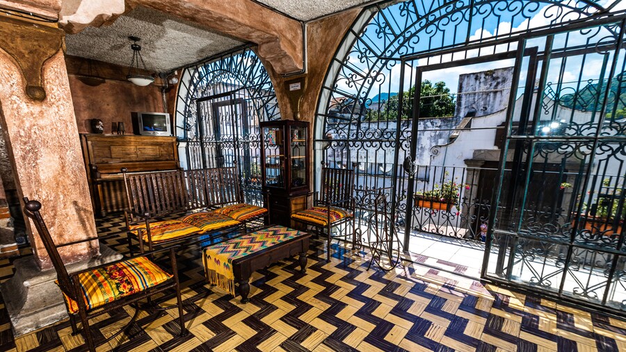 Hotel La Sin Ventura