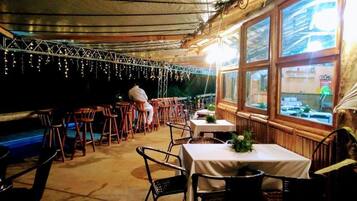 Café da manhã com buffet gråtis