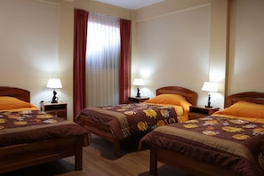 Iron/ironing board, free WiFi, bed sheets