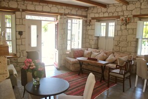 Lobby - Salyangoz Otel (Cesme)