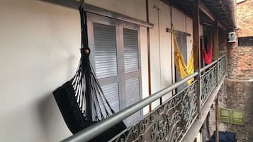 Televisión de pantalla plana
