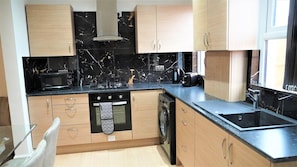 Apartment, Ensuite (2 Bedroom Townhouse ) | Private kitchen - Cowper Townhouse (Leeds)