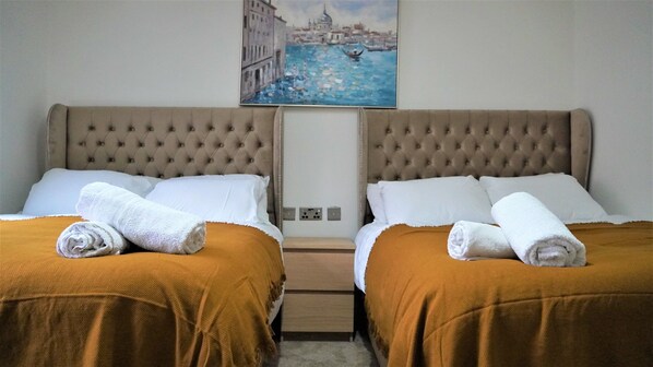 Apartment, Ensuite (2 Bedroom Townhouse ) | 2 bedrooms - Cowper Townhouse (Leeds)