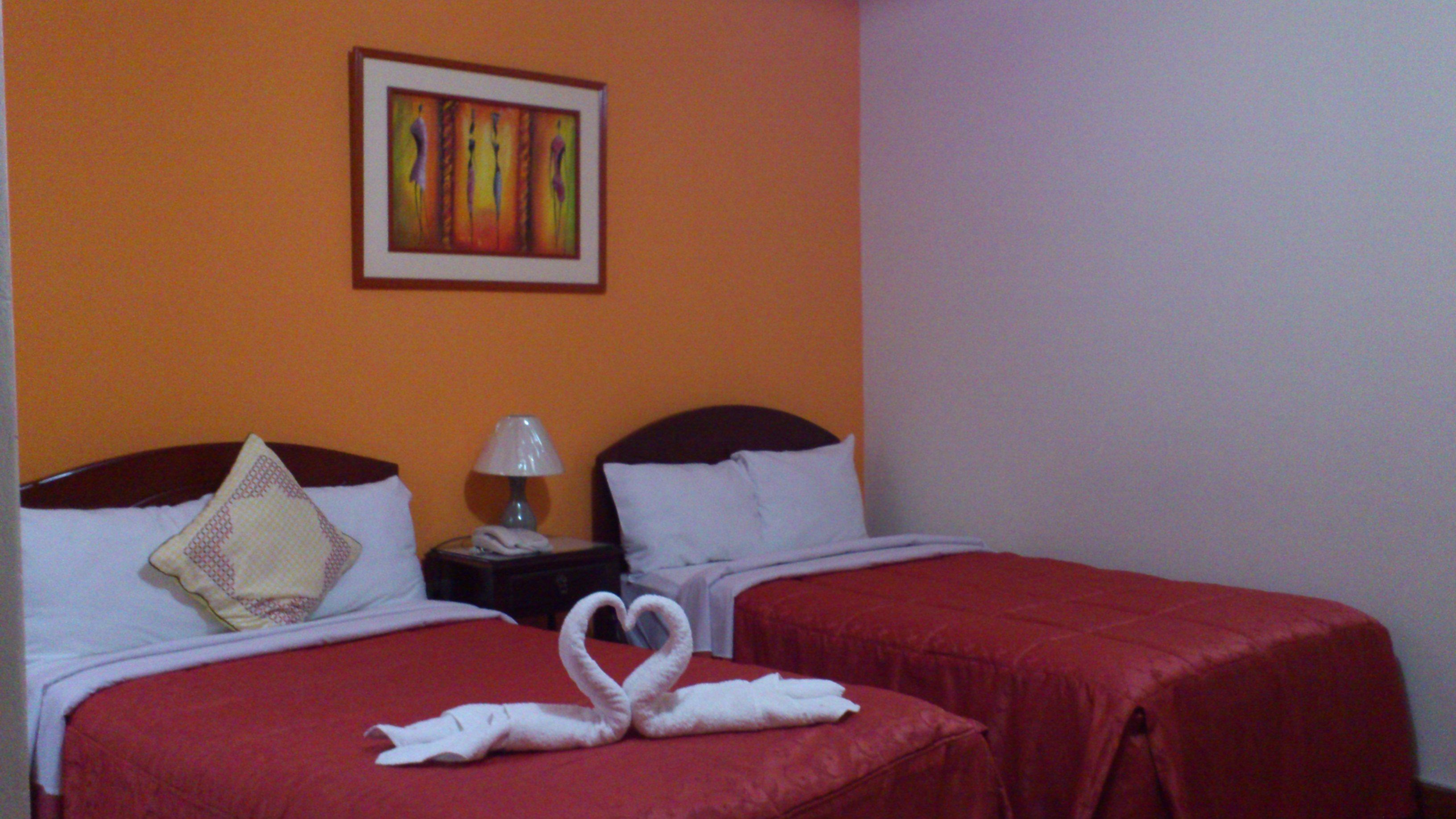 standard twin room | minibar, individually decorated, individually furnished, desk