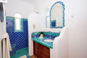 Penthouse, 2 Bedrooms | Bathroom | Shower, free toiletries, hair dryer, towels - Natz Ti Ha A301 by PRP (Playa del Carmen)
