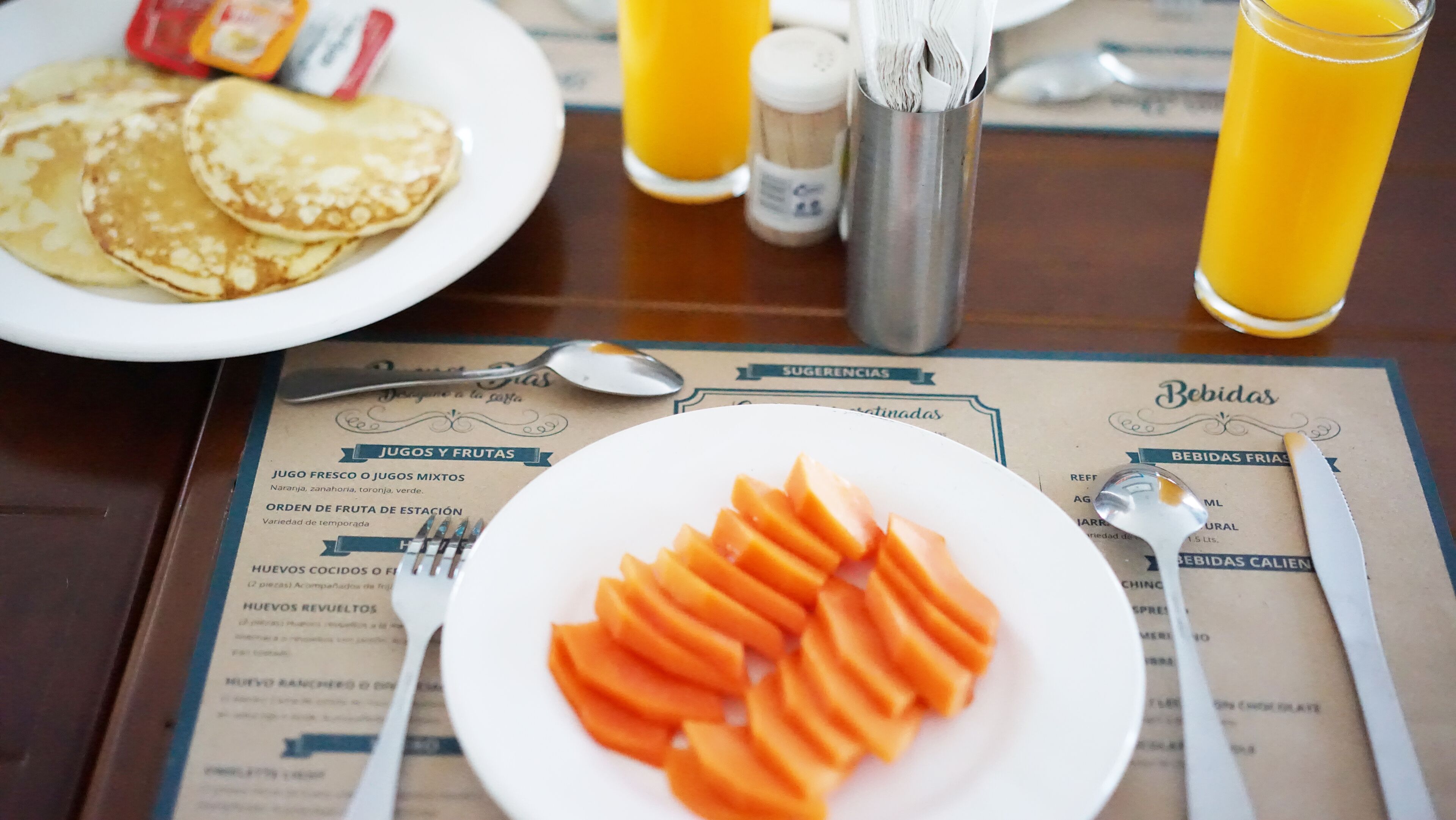 daily continental breakfast (mxn 130 per person)