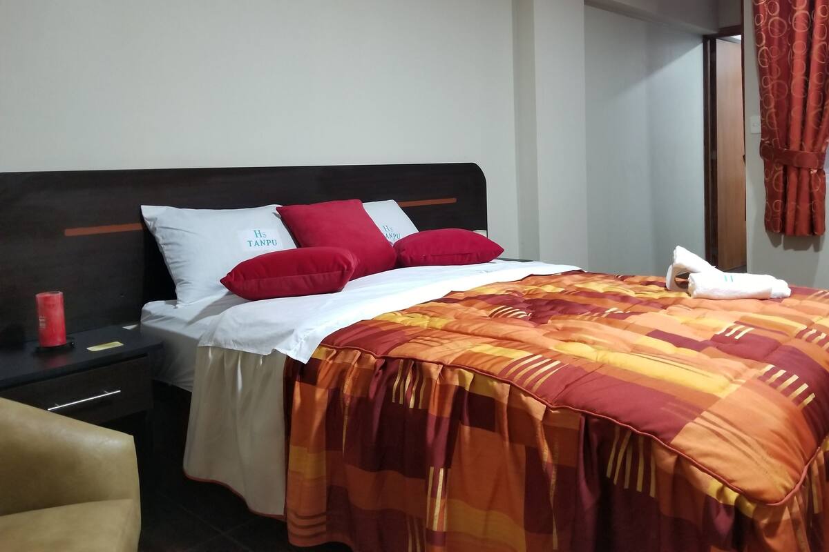 Chambre | Bureau, accès au Wi-Fi (inclus)