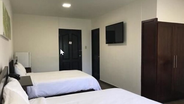 Suite – superior | Skrivebord, wi-fi (inkludert) og sengetøy