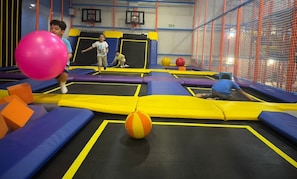 Aire de jeux - intérieure