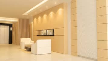 Coin salon dans le hall