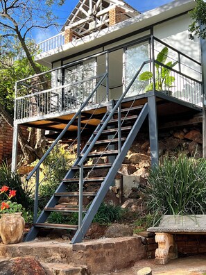 標準小屋 | 1 間睡房、獨特設計、獨特裝修、書桌