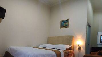 全景雙人房, 私人浴室, 泳池景觀 | 免費無線上網、床單