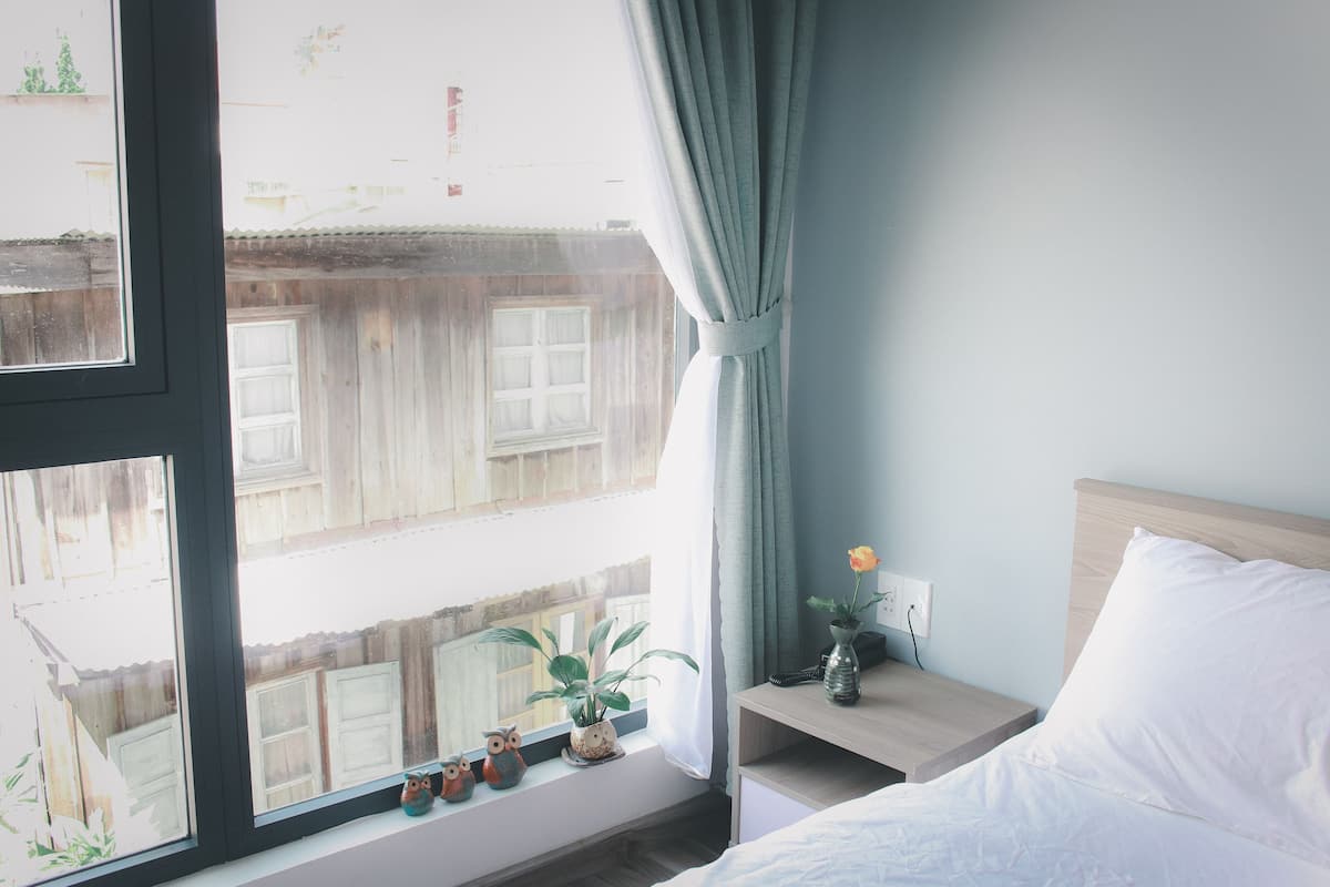 Double Room | Minibar, desk, soundproofing, WiFi (free)