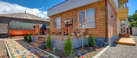 Fachada de la propiedad