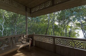 Terrace/patio - Menjangan Ecolodge (Pejarakan)