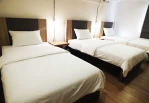 Free WiFi, bed sheets - 09 Hostel (Chiang Mai)