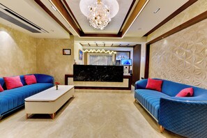 Reception - Chacha Inn (Abu Road)