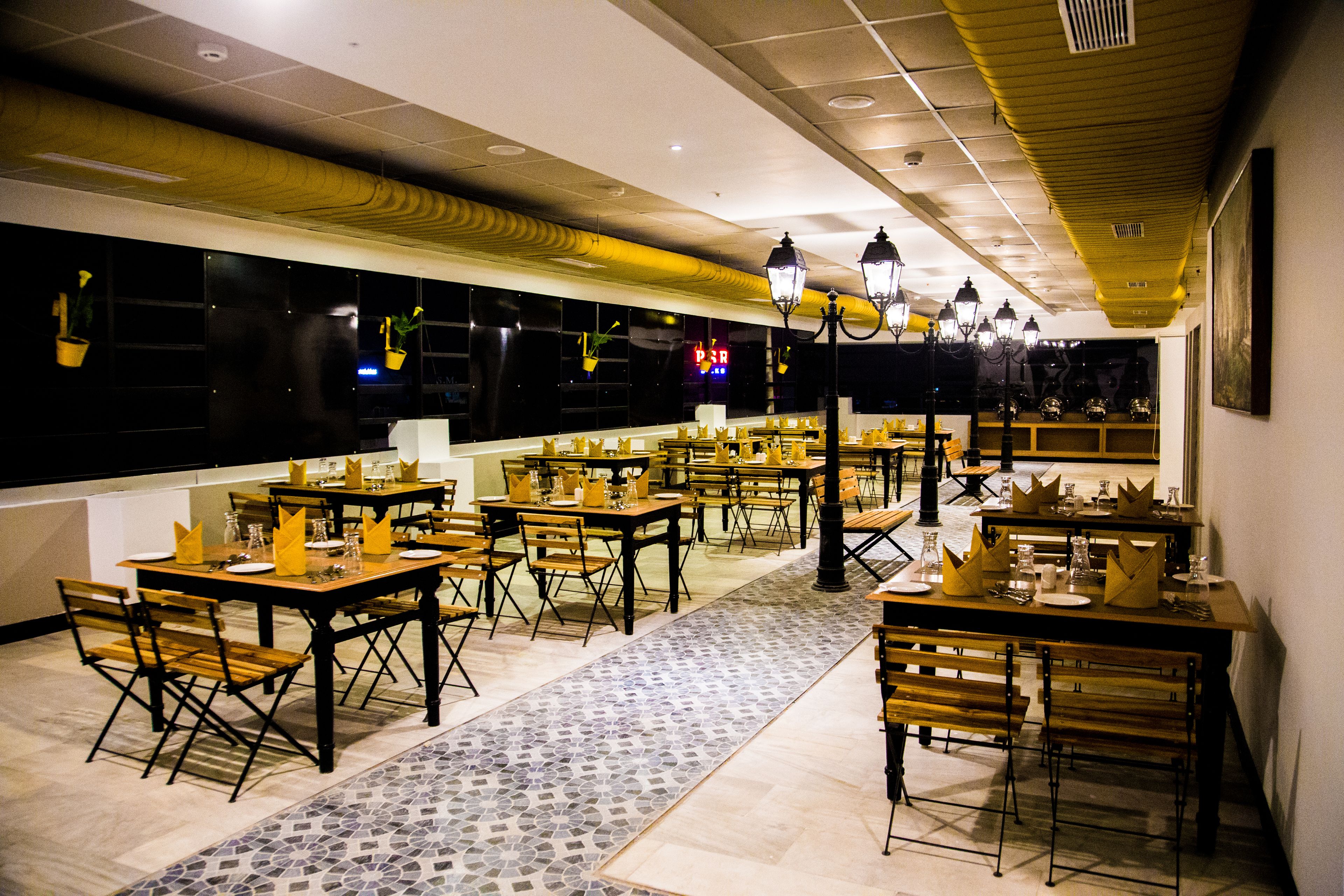 Daily buffet breakfast (INR 300.00 per person)