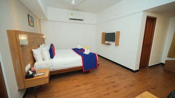 Deluxe Room | Living area