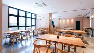 Serveert ontbijt, Amerikaanse gerechten