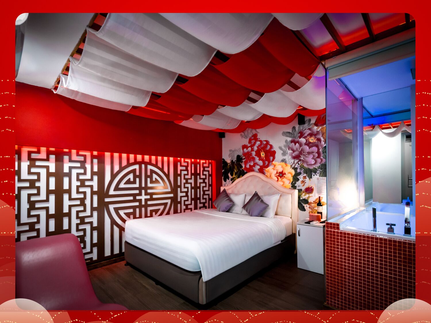 Deluxe Room, Jetted Tub