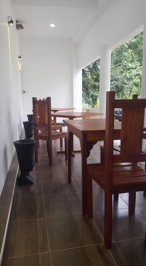 International cuisine - Asharo Sigiriya Villa (Sigiriya)