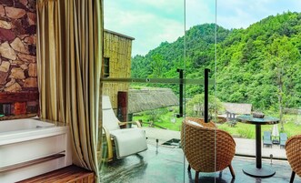 Superior Room (Min stay 2 nights get free pick-up service ) | Premium bedding, free minibar, in-room safe, individually decorated