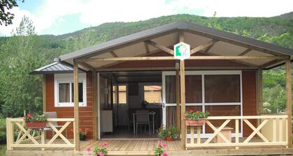 Camping La Pierre de l'Aigle