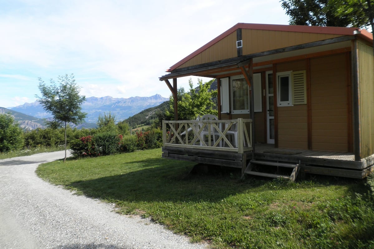 Mobile Home Confort, 2 chambres | Literie de qualité supérieure, rideaux occultants