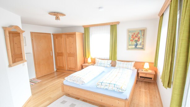 Kamar Double Basic, 1 Tempat Tidur Queen