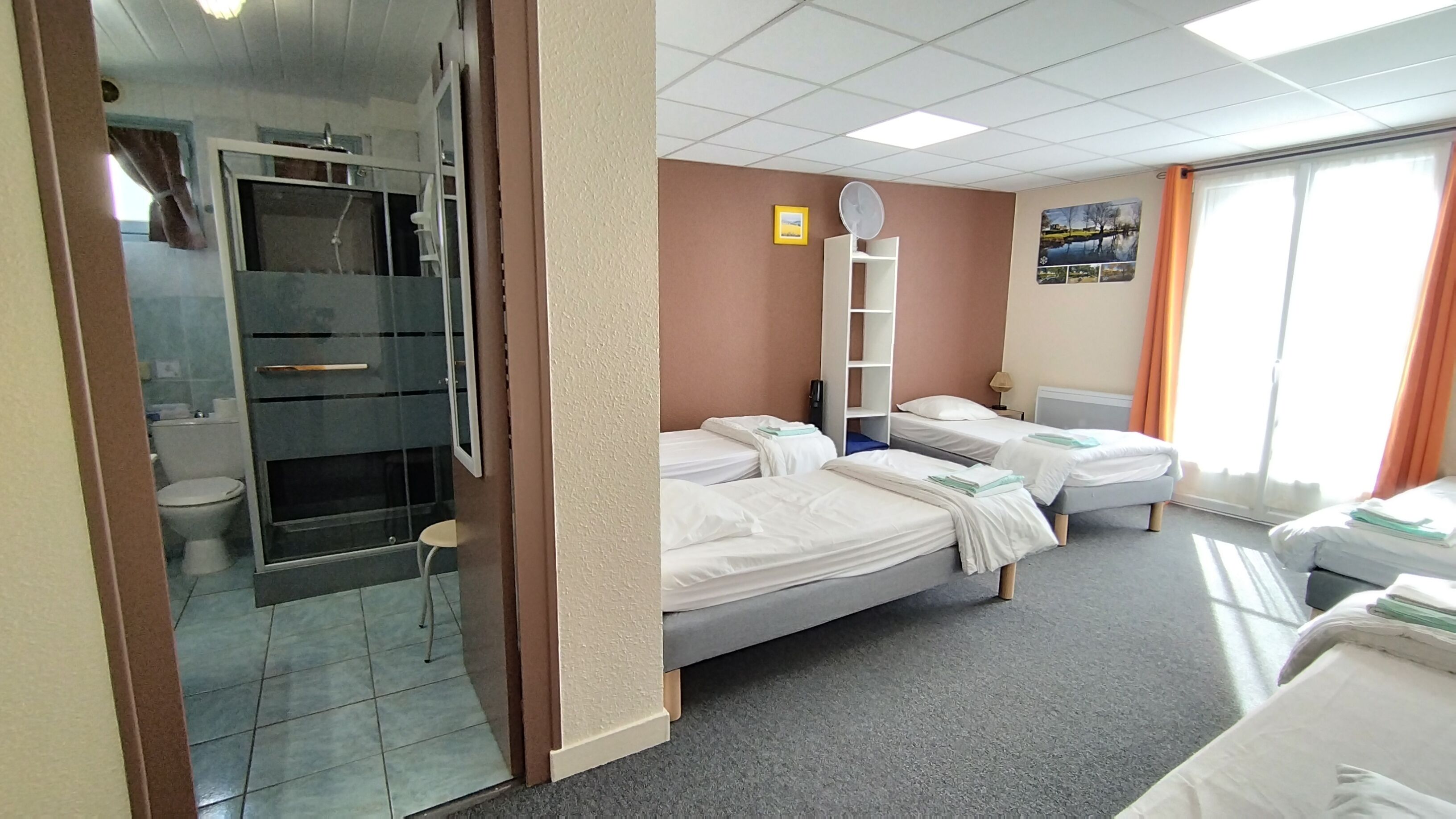 Blackout curtains, free cots/infant beds, free WiFi, bed sheets