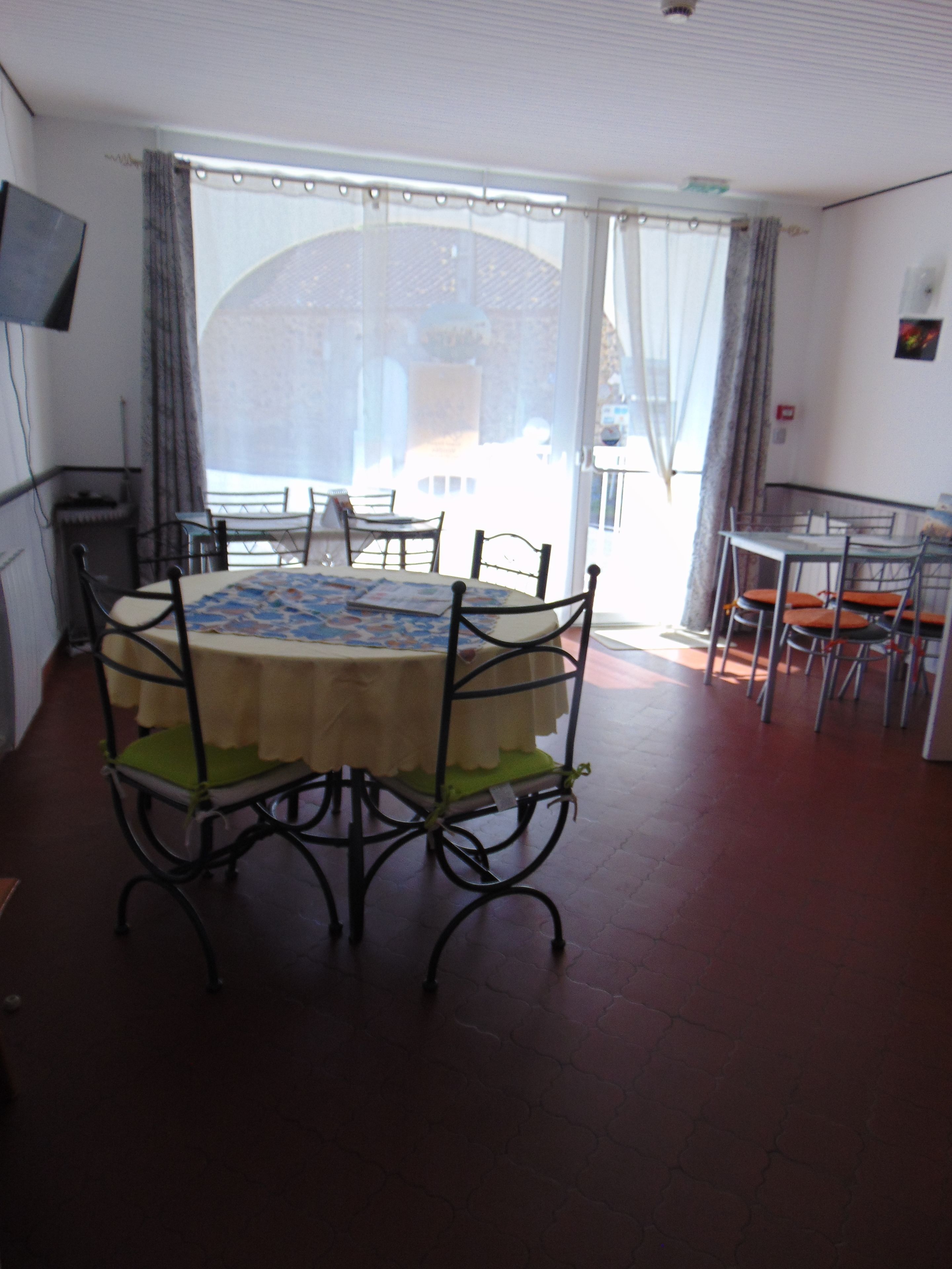 daily buffet breakfast (eur 7.00 per person)