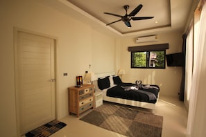 Villa 1 (Pool and Seaviews) | 2 bedrooms, in-room safe, blackout curtains, iron/ironing board - Baan Seaview Hoilday Villas (Koh Samui)