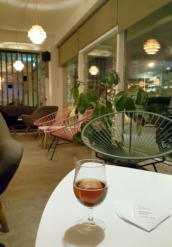 Lobby sitting area - Lækur Hostel (Reykjavik)