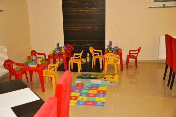 Children's play area - indoor