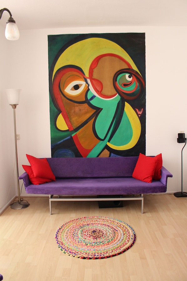 Apartment, 1 Bedroom (90E) | Living room