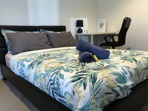 Apartamento superior, 2 habitaciones, accesible para personas con discapacidad, 2 baños | 2 dormitorios, sábanas de algodón egipcio, ropa de cama de alta calidad