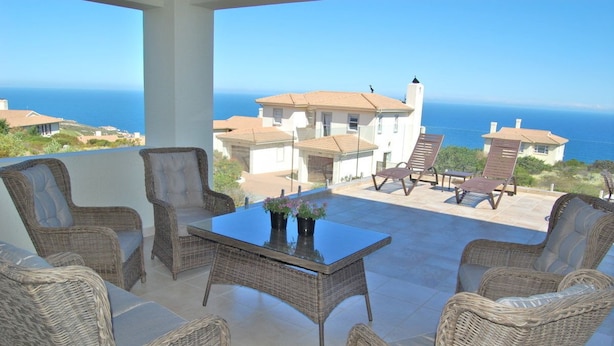 4 Bedroom House | Terrace/patio - Africa Sun Villa (Mossel Bay)