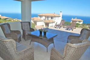 4 Bedroom House | Terrace/patio - Africa Sun Villa (Mossel Bay)