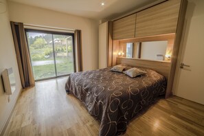 Literie de qualité supérieure, décoration personnalisée